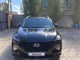 Hyundai Santa Fe 2019 годаүшін10 990 000 тг. в Актобе