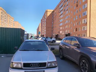 Audi 80
