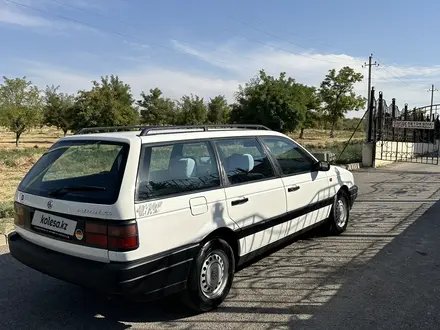 Volkswagen Passat 1993 года за 1 950 000 тг. в Шымкент – фото 9