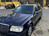 Mercedes-Benz E 200 1993 года за 1 300 000 тг. в Талдыкорган