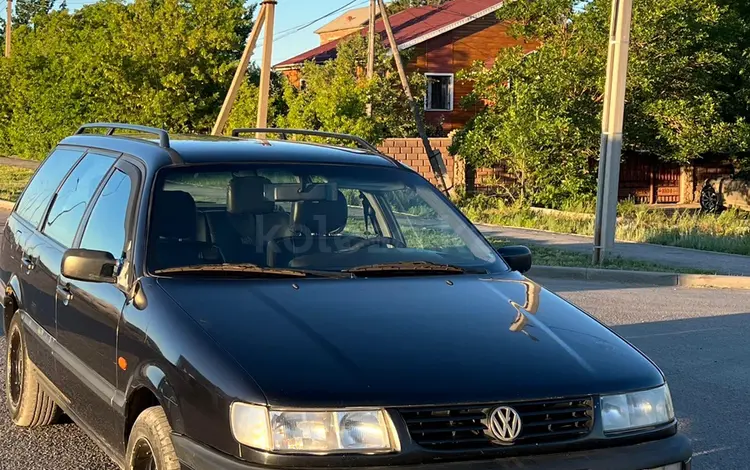 Volkswagen Passat 1993 годаүшін1 750 000 тг. в Темиртау