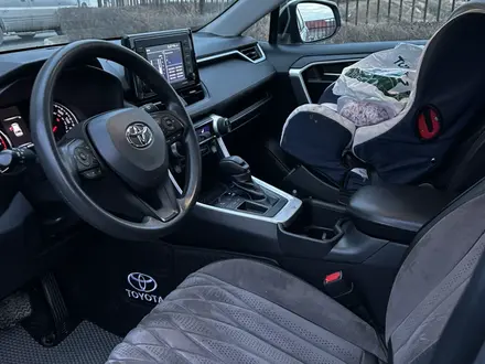 Toyota RAV4 2022 года за 15 000 000 тг. в Актау – фото 7