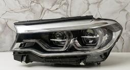 Левая передняя фара до рест BMW 540 оригинал за 220 000 тг. в Алматы