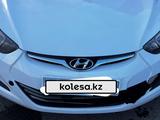 Hyundai Elantra 2014 годаfor4 700 000 тг. в Атырау – фото 2