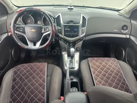 Chevrolet Cruze 2013 года за 2 950 000 тг. в Астана – фото 6
