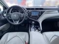 Toyota Camry 2019 года за 11 000 000 тг. в Караганда – фото 5