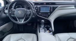 Toyota Camry 2019 года за 11 000 000 тг. в Караганда – фото 5