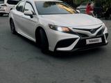 Toyota Camry 2020 годаfor11 520 000 тг. в Шымкент – фото 3