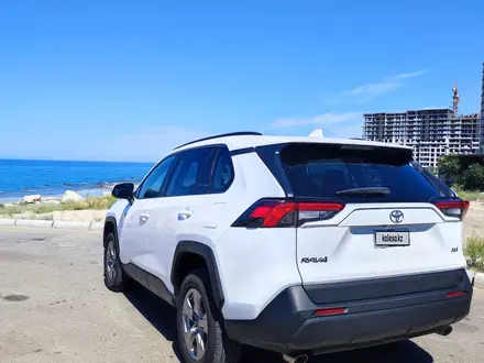 Toyota RAV4 2023 года за 18 000 000 тг. в Актау – фото 4