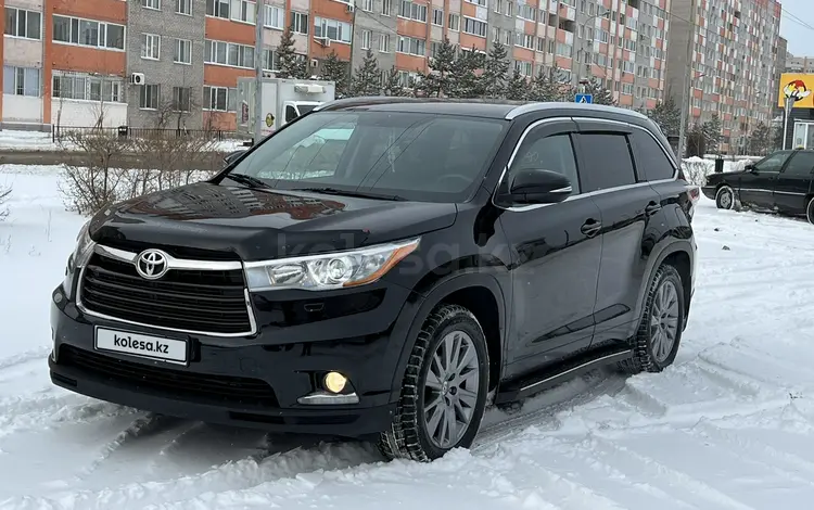 Toyota Highlander 2014 года за 18 500 000 тг. в Павлодар