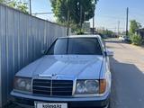 Mercedes-Benz E 230 1989 года за 1 130 000 тг. в Алматы
