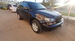 Lexus RX 300 2002 годаүшін5 900 000 тг. в Астана – фото 4