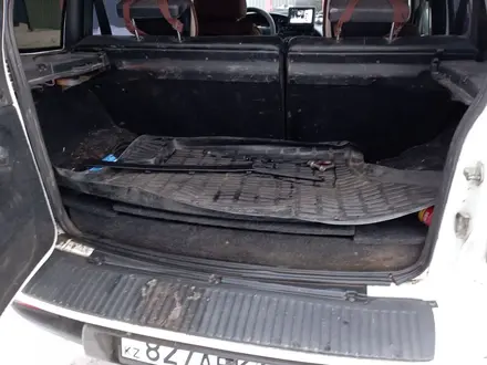 Chevrolet Niva 2014 года за 4 000 000 тг. в Астана – фото 9