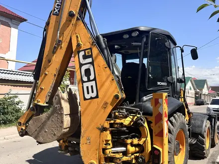JCB  3CX 2015 года за 30 000 000 тг. в Алматы – фото 2