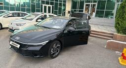 Hyundai Elantra 2024 годаfor9 050 000 тг. в Алматы