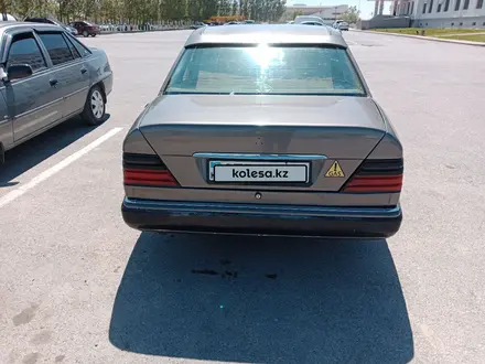 Mercedes-Benz E 230 1990 года за 1 250 000 тг. в Кызылорда – фото 5