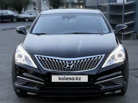 Hyundai Grandeur 2015 года за 8 600 000 тг. в Алматы – фото 11