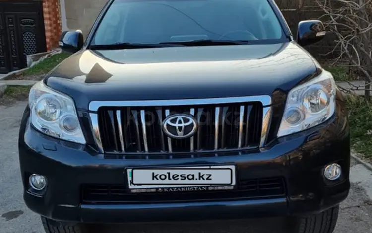 Toyota Land Cruiser Prado 2013 года за 17 000 000 тг. в Костанай