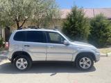 Chevrolet Niva 2015 годаүшін2 450 000 тг. в Шымкент – фото 3