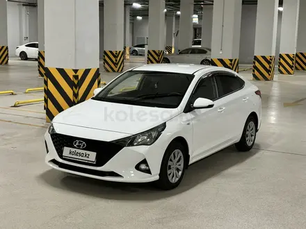 Hyundai Accent 2023 года за 8 900 000 тг. в Астана – фото 2