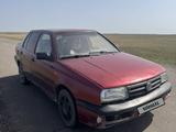 Volkswagen Vento 1995 года за 800 000 тг. в Караганда – фото 4