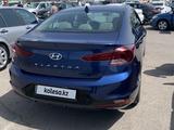 Hyundai Elantra 2019 годаүшін8 250 000 тг. в Алматы – фото 4