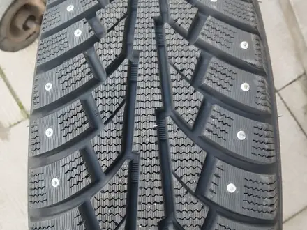 Зимняя шипованная шина Goodride SW 606 225/70R15C за 35 000 тг. в Алматы – фото 3