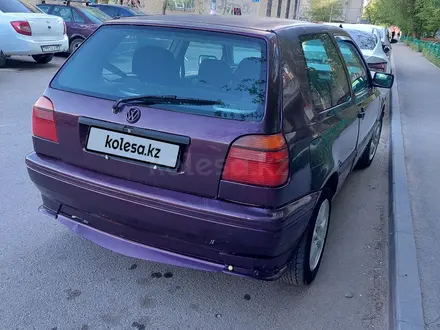 Volkswagen Golf 1992 года за 1 400 000 тг. в Конаев (Капшагай) – фото 2