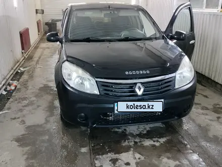 Renault Sandero 2013 года за 2 550 000 тг. в Актобе – фото 4