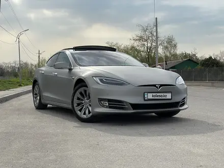 Tesla Model S 2018 года за 15 000 000 тг. в Алматы