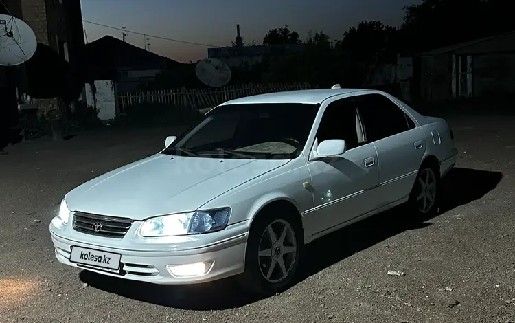 Toyota Camry 2000 годаүшін4 600 000 тг. в Караганда