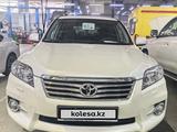 Toyota RAV4 2010 года за 17 500 000 тг. в Актобе