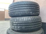 Шины Goodyear 205/55/16, 2 шт за 33 000 тг. в Шымкент