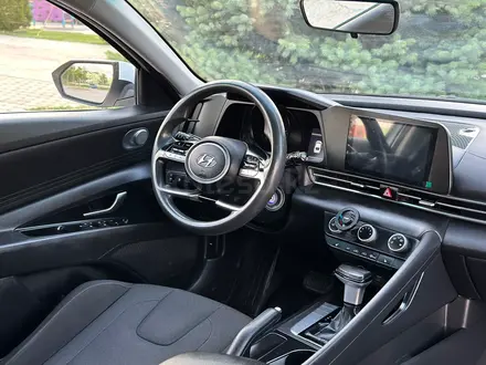 Hyundai Elantra 2022 года за 7 500 000 тг. в Алматы – фото 15