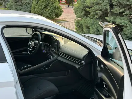 Hyundai Elantra 2022 года за 7 500 000 тг. в Алматы – фото 22
