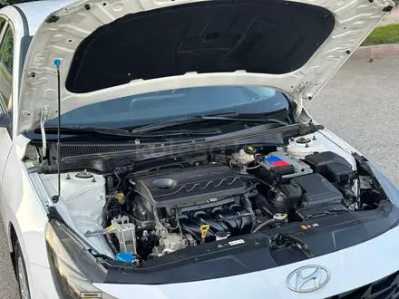 Hyundai Elantra 2022 года за 7 500 000 тг. в Алматы – фото 31
