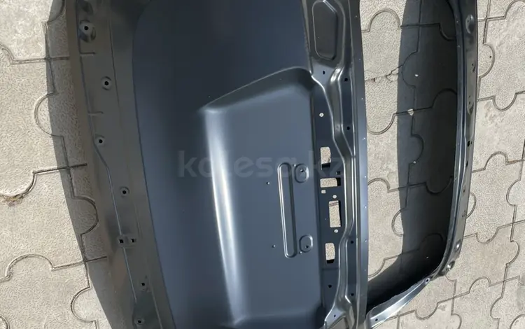 Крышку багажника на Тойоту Рав 4 2012-2015үшін350 000 тг. в Алматы