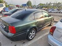 Volkswagen Passat 1999 годаүшін1 400 000 тг. в Тараз