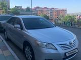 Toyota Camry 2007 года за 7 200 000 тг. в Усть-Каменогорск – фото 2