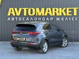 Kia Sportage 2018 года за 7 800 000 тг. в Актобе – фото 3