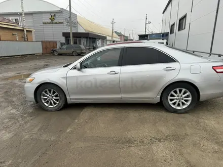 Toyota Camry 2011 года за 5 000 000 тг. в Атырау – фото 6