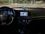 Hyundai Elantra 2017 года за 5 700 000 тг. в Атырау – фото 2