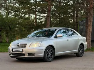 Toyota Avensis, 2005