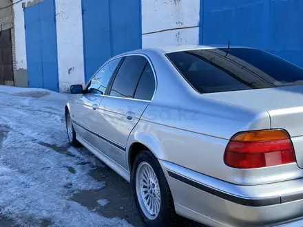BMW 528 1998 года за 4 500 000 тг. в Семей – фото 3