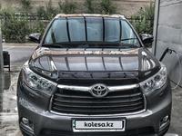 Toyota Highlander 2014 годаүшін17 500 000 тг. в Астана