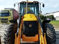 JCB  4CX 2011 года за 12 000 000 тг. в Астана