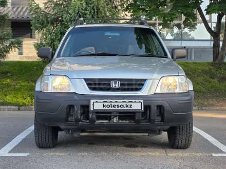 Honda CR-V 1995 года за 3 500 000 тг. в Алматы – фото 2