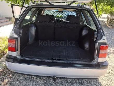 Volkswagen Passat 1996 года за 1 500 000 тг. в Тараз – фото 17