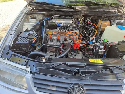 Volkswagen Passat 1996 года за 1 500 000 тг. в Тараз – фото 7