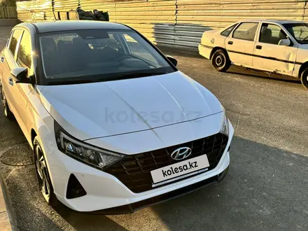 Hyundai i20 2023 года за 8 800 000 тг. в Шымкент